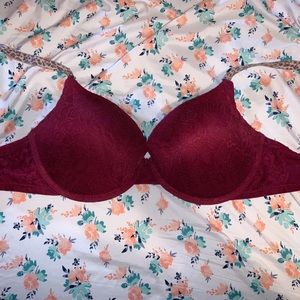 No Boundaries Bra 40C converts to racerback